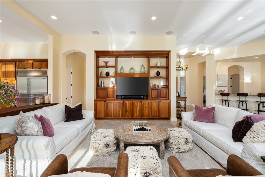 56255 Mountain View Drive Property Photo 14