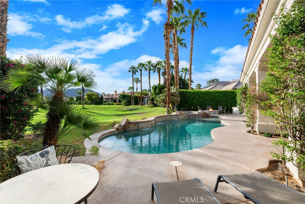 56255 Mountain View Drive Property Photo 35