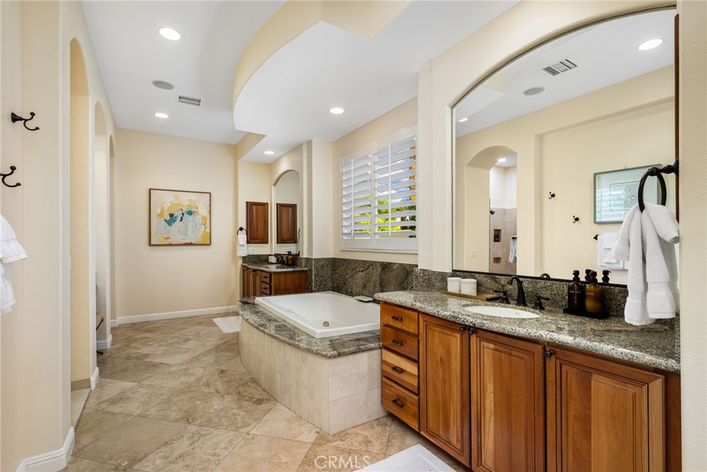 56255 Mountain View Drive Property Photo 48