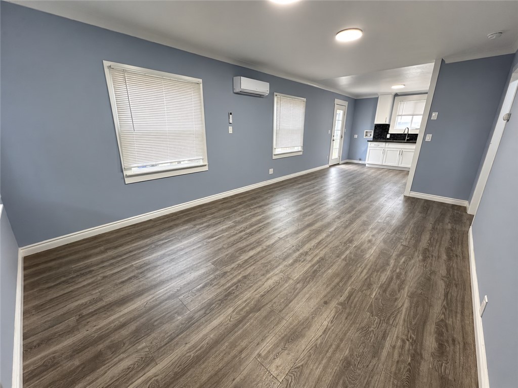 34945 Avenue B Property Photo 5