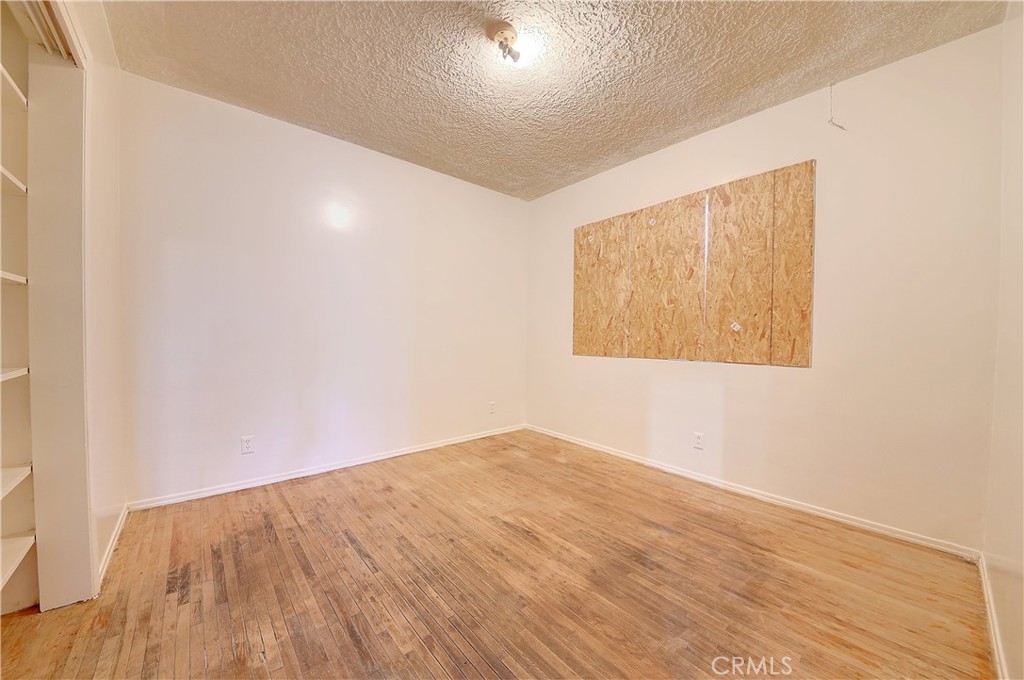364 W Ofarrell Street Property Photo 12