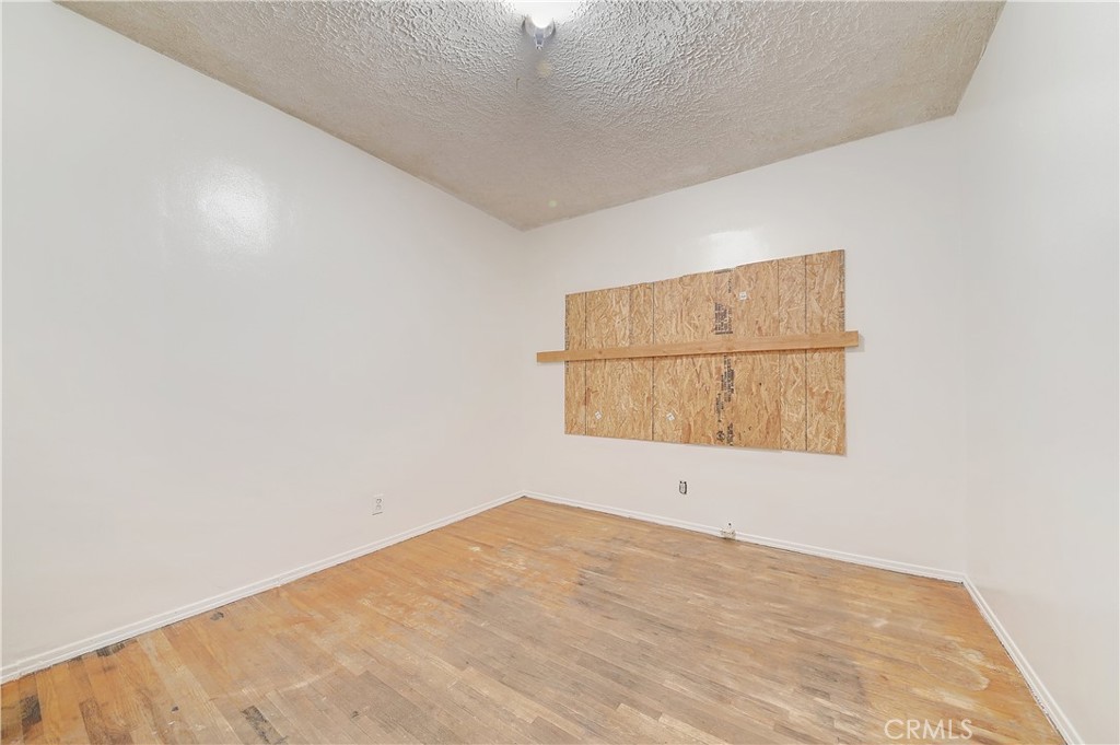 364 W Ofarrell Street Property Photo 16