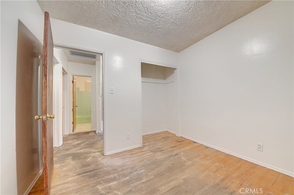 364 W Ofarrell Street Property Photo 19