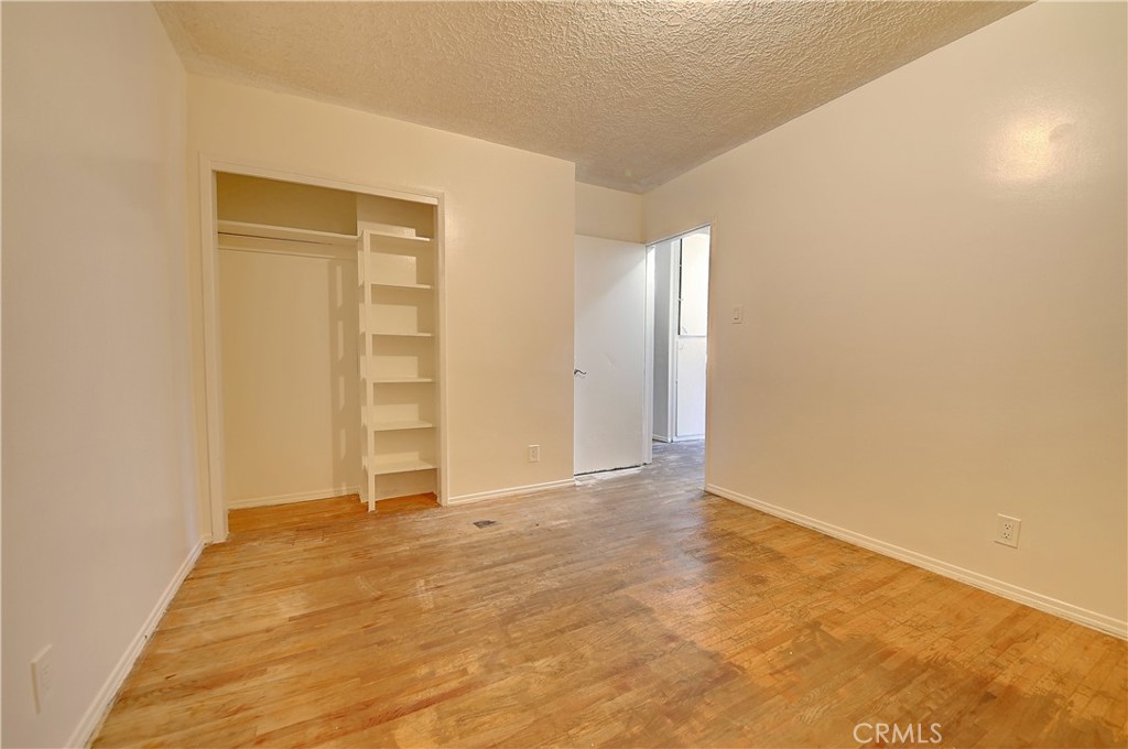 364 W Ofarrell Street Property Photo 22