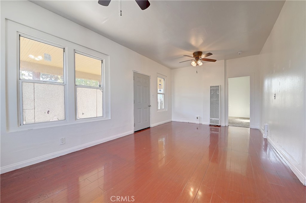 364 W Ofarrell Street Property Photo 28