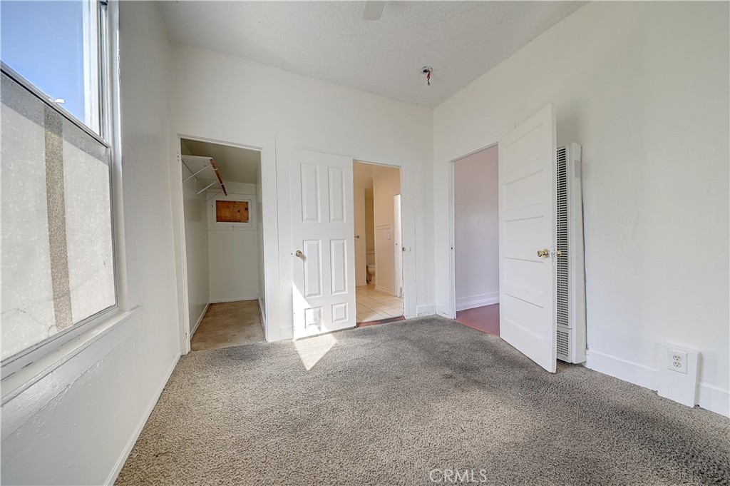 364 W Ofarrell Street Property Photo 34