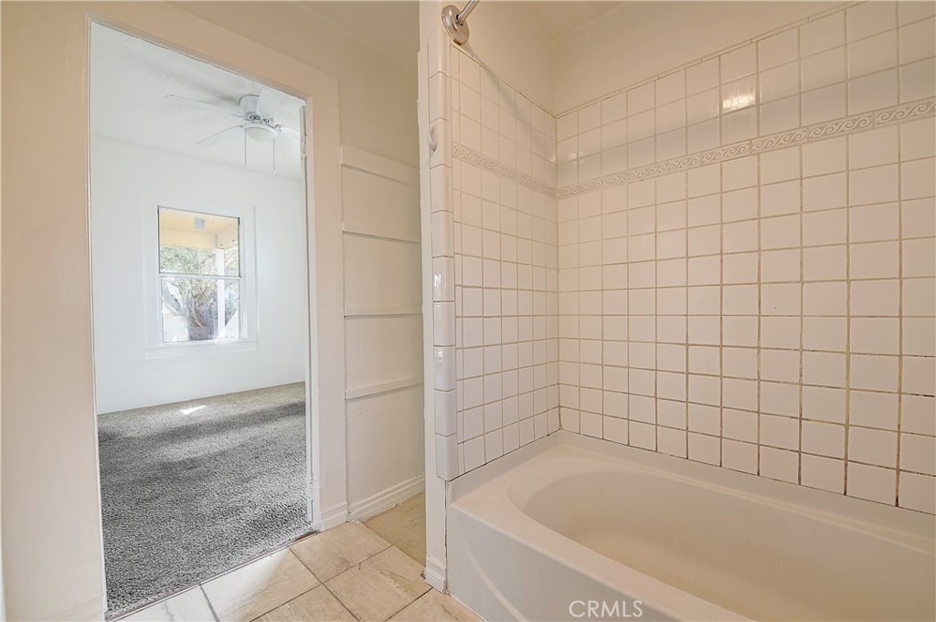 364 W Ofarrell Street Property Photo 37