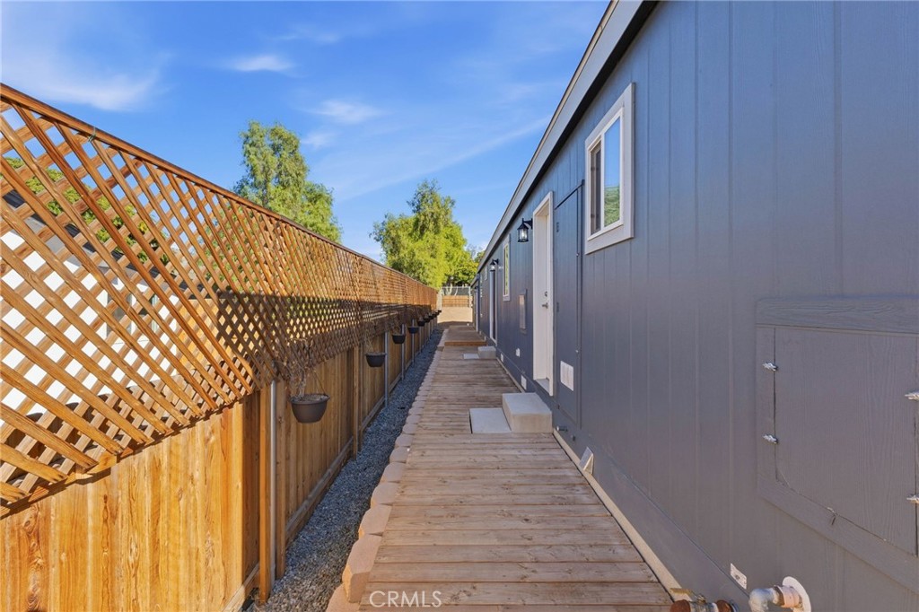 511 Lookout Street Property Photo 42