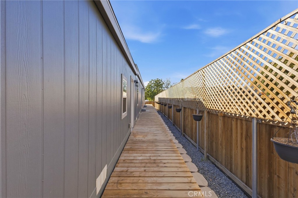 511 Lookout Street Property Photo 45