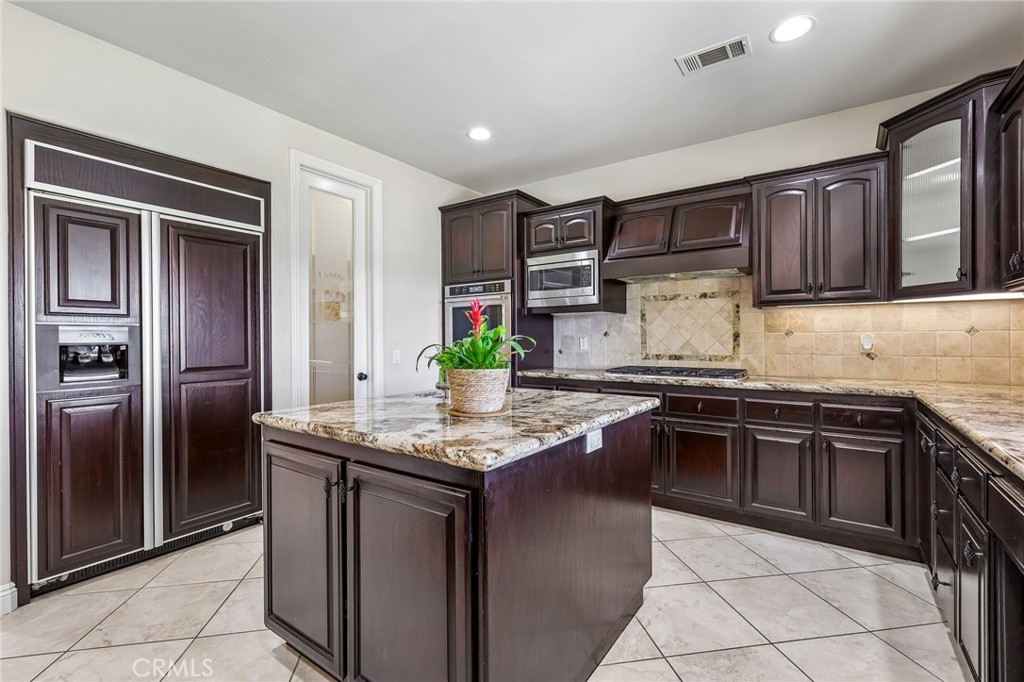 3676 Alta Vista Property Photo 18