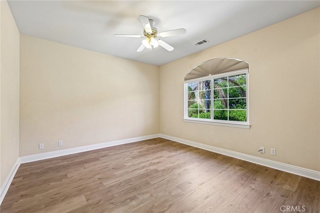 3676 Alta Vista Property Photo 25