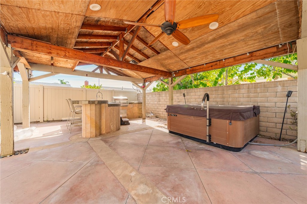 24462 Redlen Property Photo 38