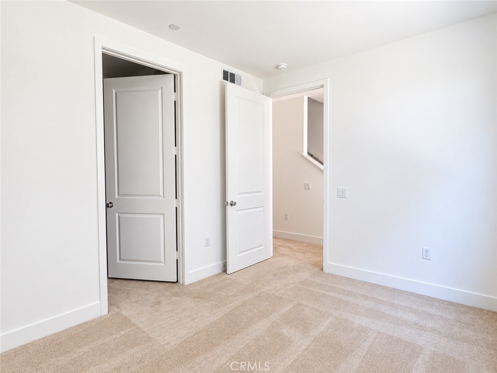 713 Sonia Property Photo 4
