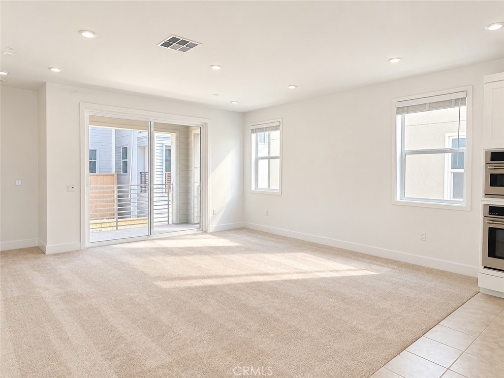 713 Sonia Property Photo 9