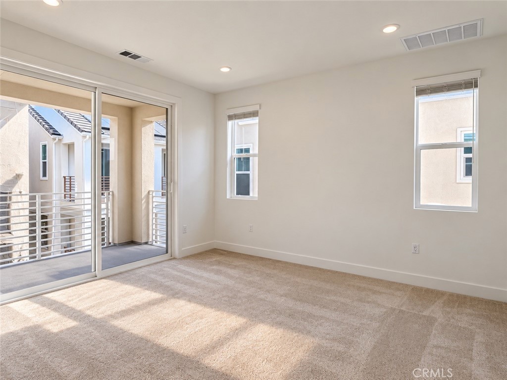 713 Sonia Property Photo 14