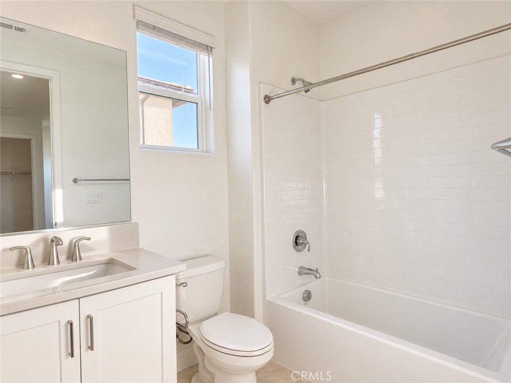 713 Sonia Property Photo 21
