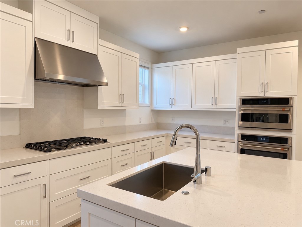 709 Sonia Property Photo 7