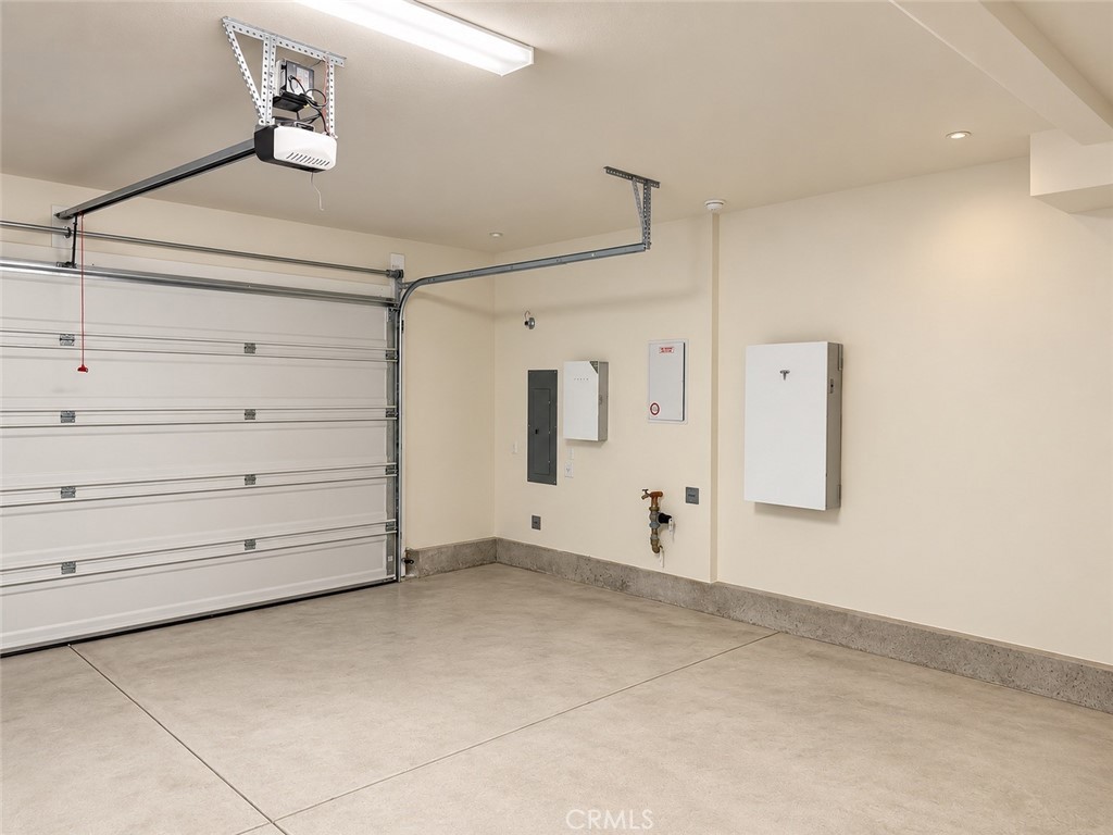 709 Sonia Property Photo 26