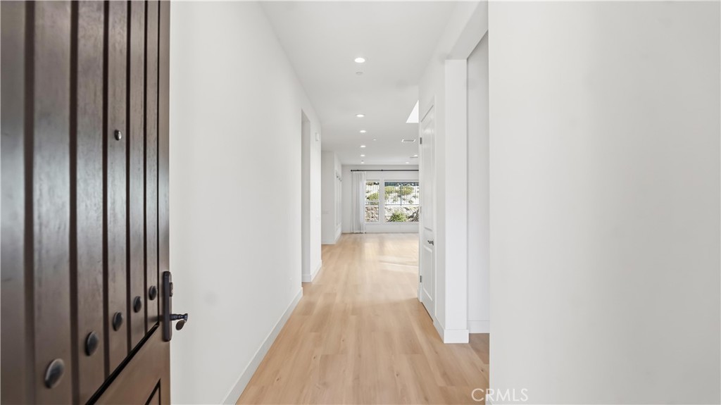 12000 Mirabel Property Photo 2