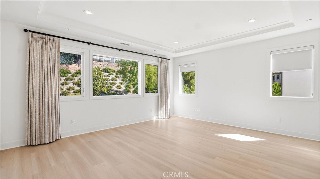 12000 Mirabel Property Photo 22