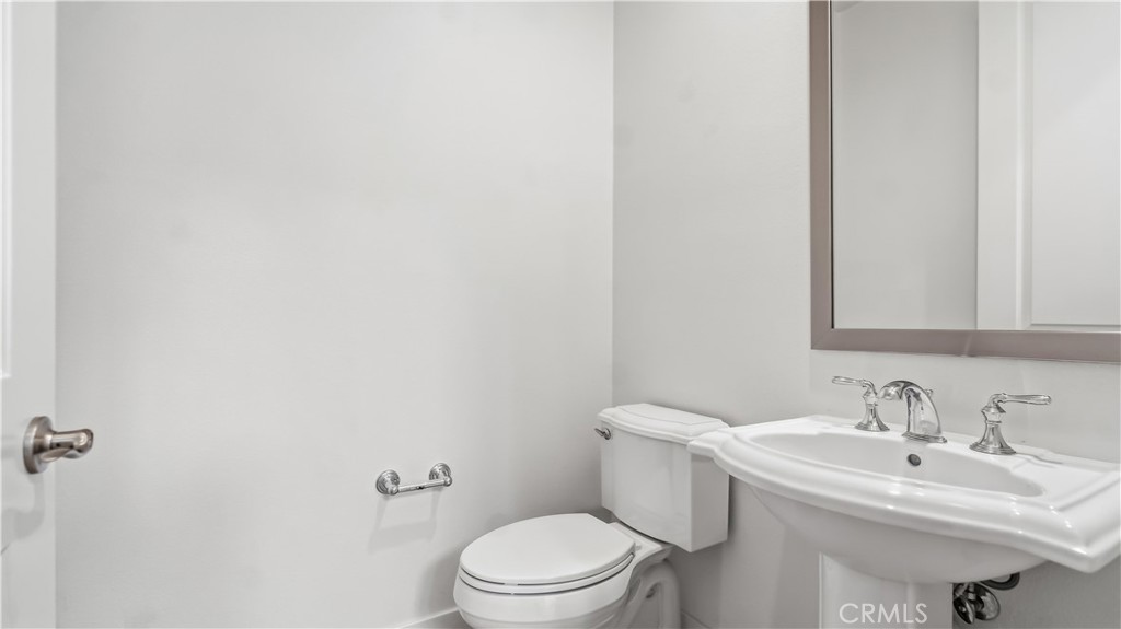12000 Mirabel Property Photo 34