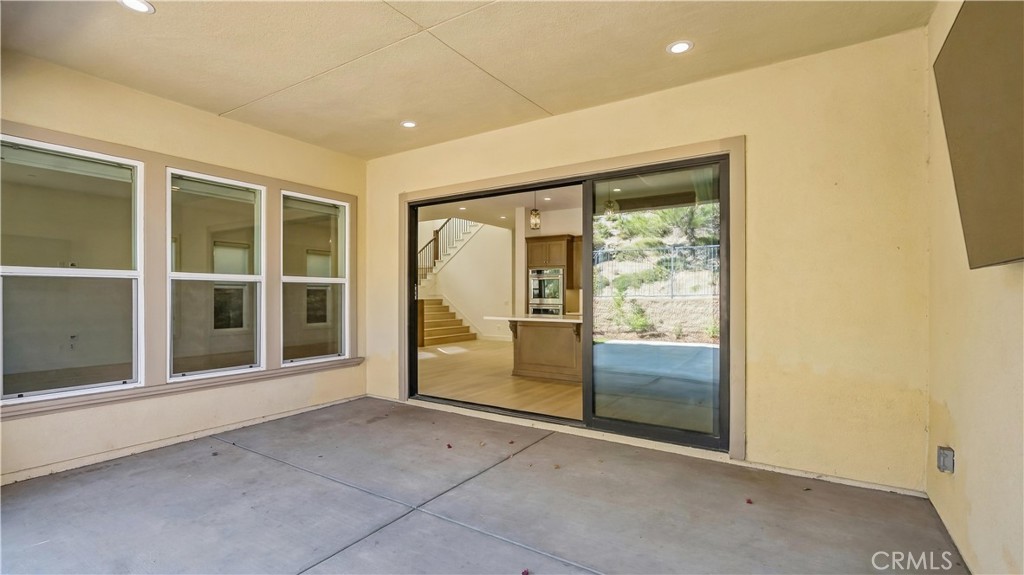 12000 Mirabel Property Photo 39