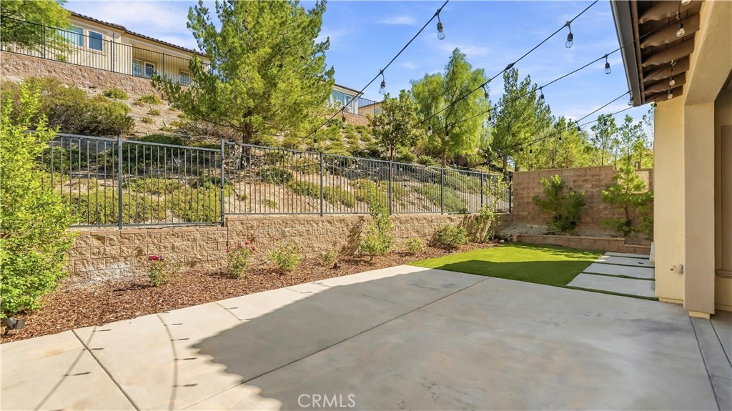 12000 Mirabel Property Photo 40