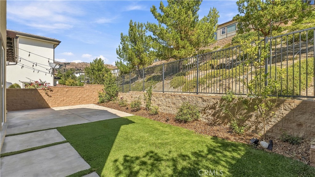 12000 Mirabel Property Photo 43