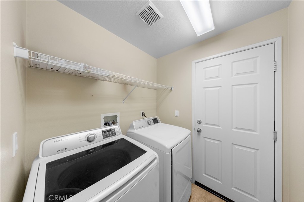80 Full Moon Property Photo 3