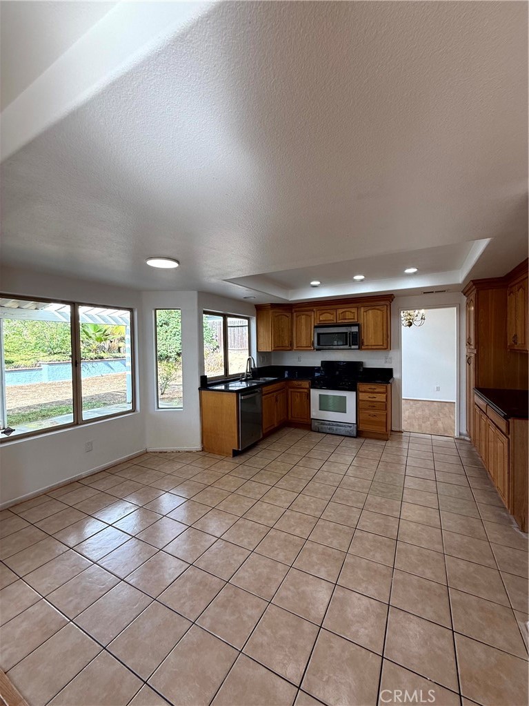 21418 Marston Court Property Photo 9