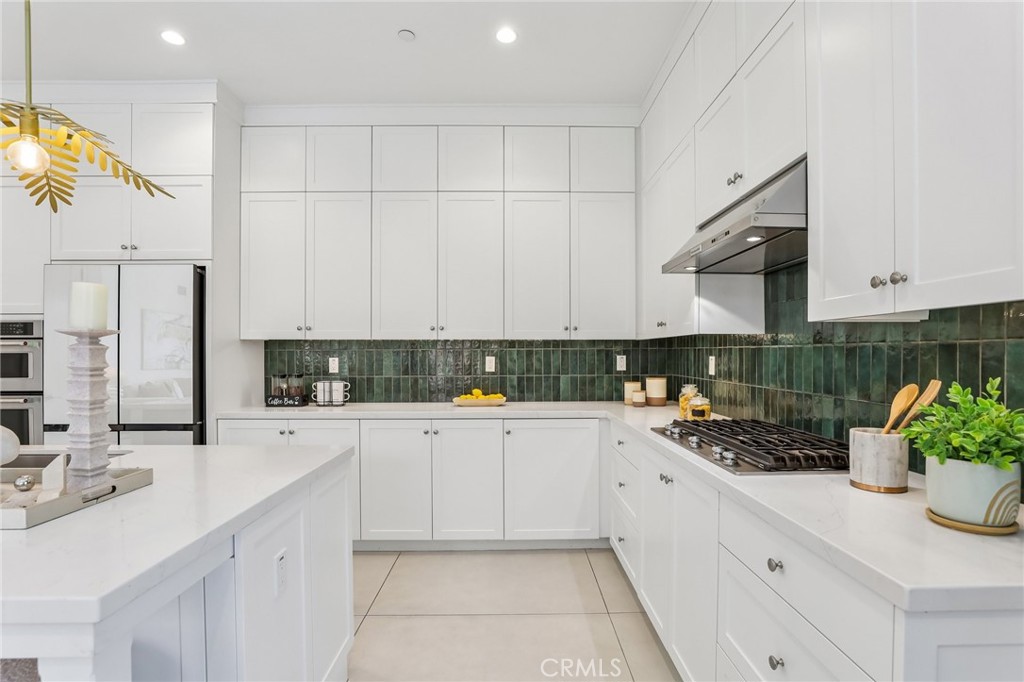 106 Yellow Iris Property Photo 14