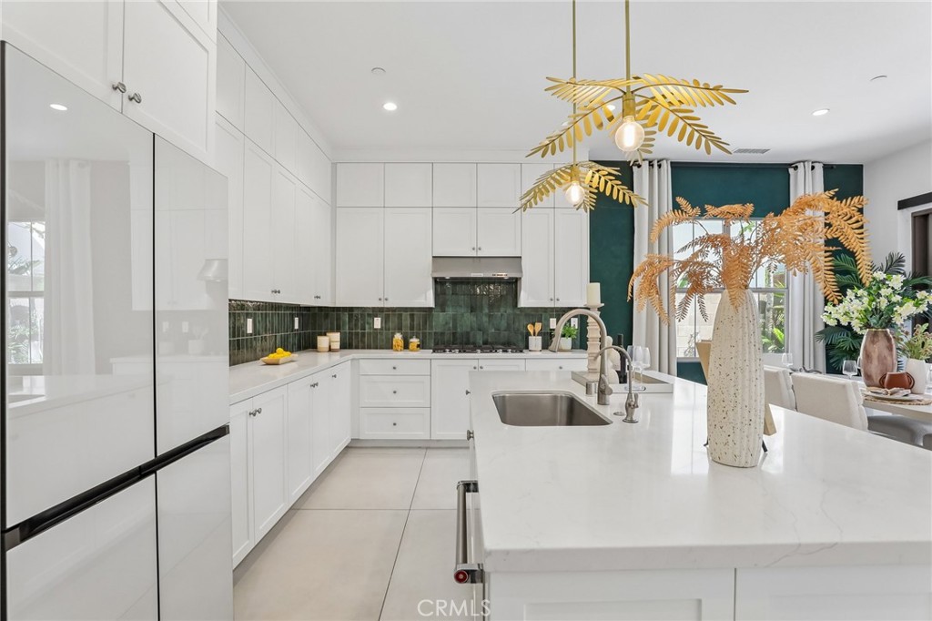 106 Yellow Iris Property Photo 15