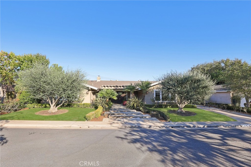 14242 Acacia Property Photo 1