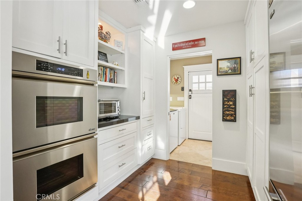 14242 Acacia Property Photo 18