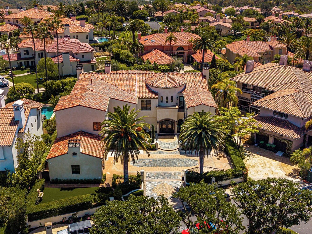6 Pinnacle Property Photo 3