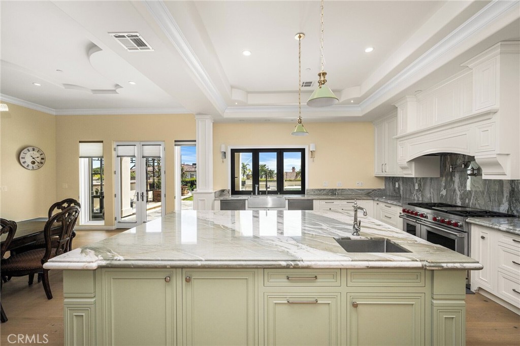 6 Pinnacle Property Photo 17