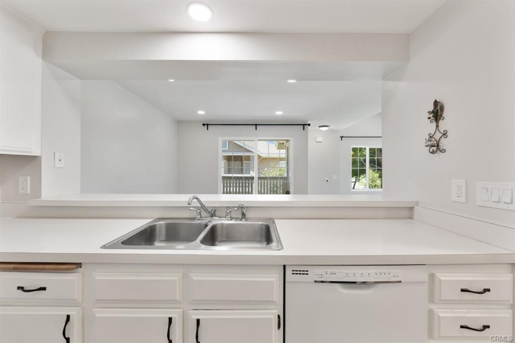 115 Greenfield Property Photo 24