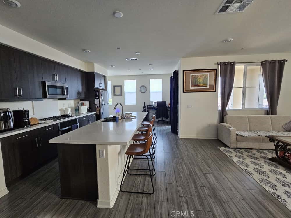 8189 Spirit Street Property Photo 6