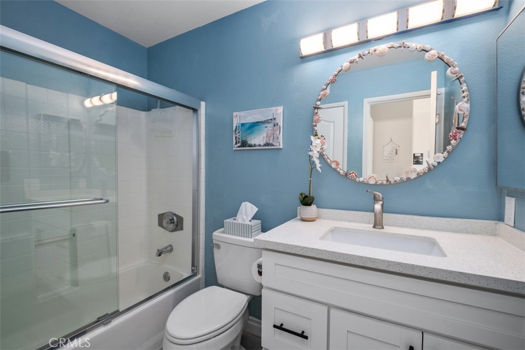 18 Montana Del Lago Property Photo 14