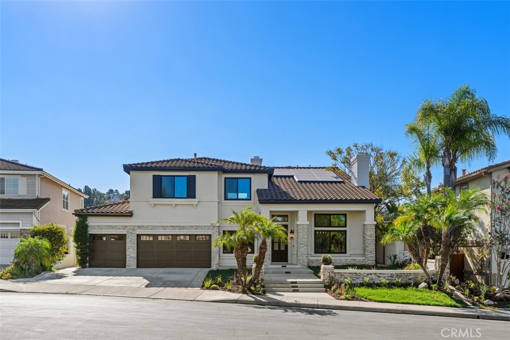 7572 E Endemont Court Property Photo 1