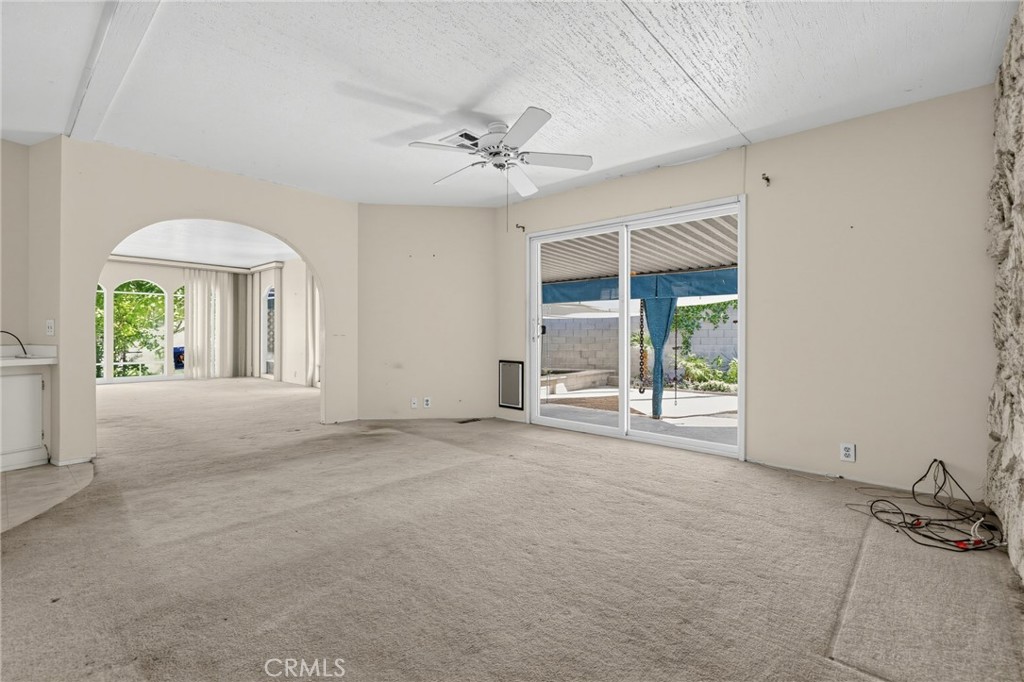 7 Club Circle Drive Property Photo 8