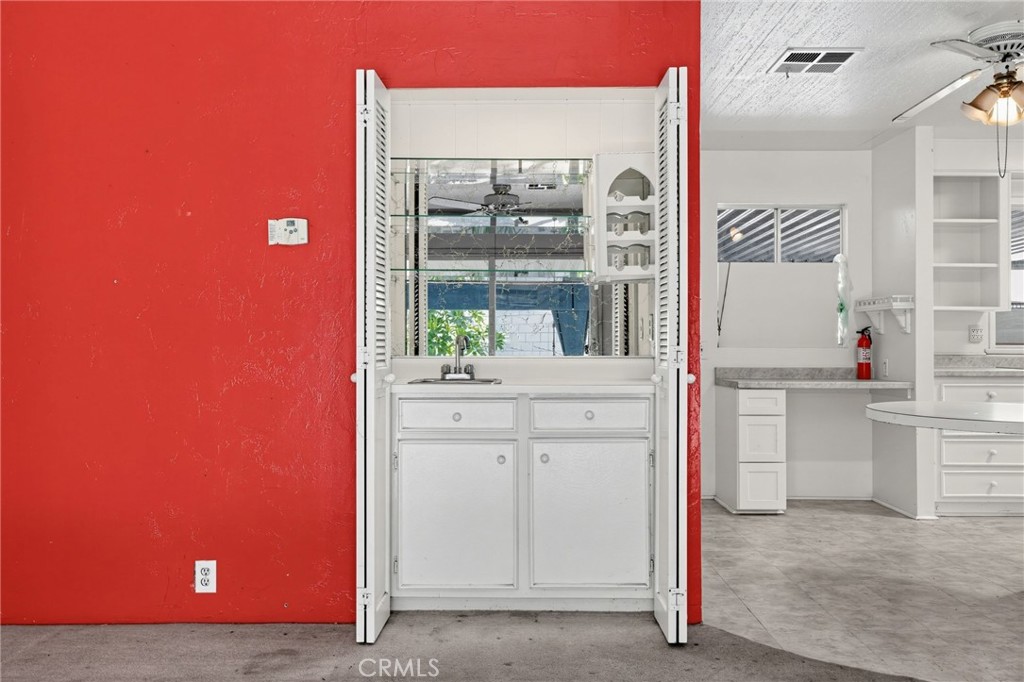 7 Club Circle Drive Property Photo 14