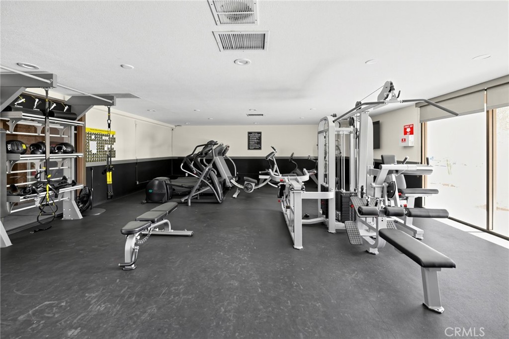 7 Club Circle Drive Property Photo 17