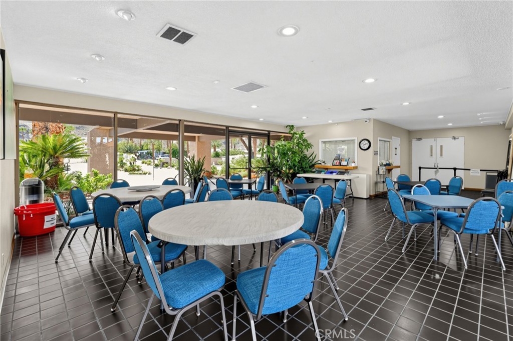 7 Club Circle Drive Property Photo 18