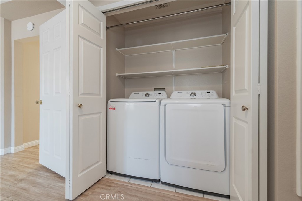 60 Magellan Aisle Property Photo 25