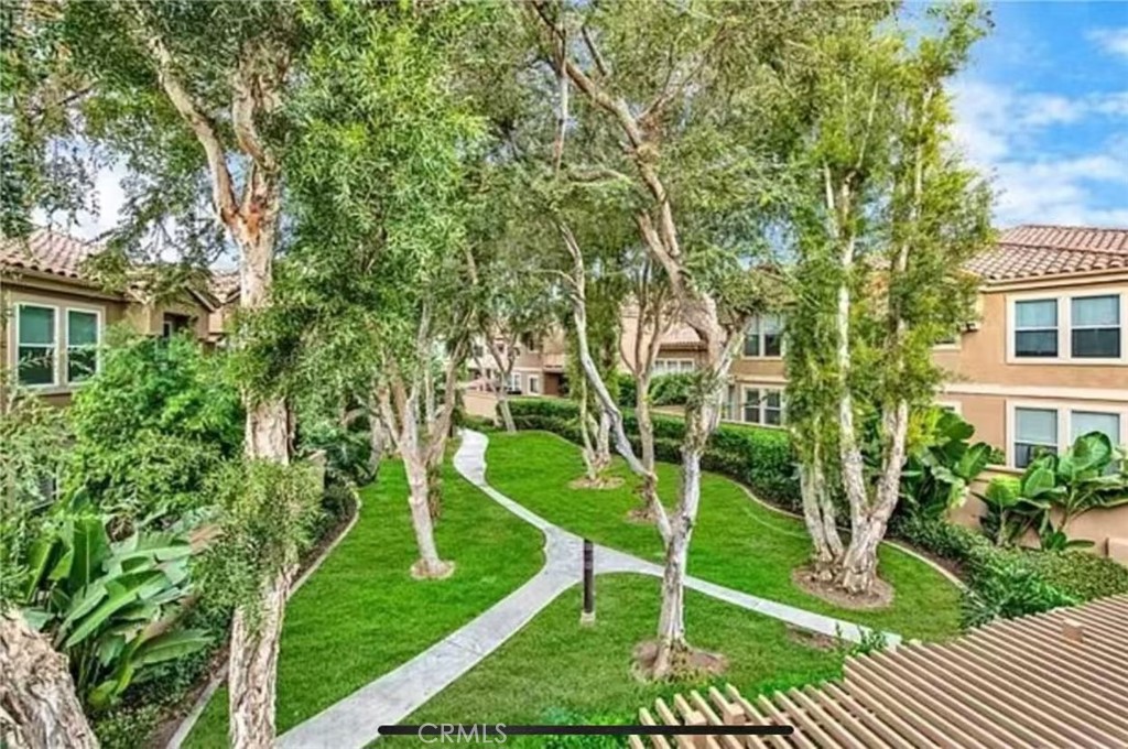 60 Magellan Aisle Property Photo 30