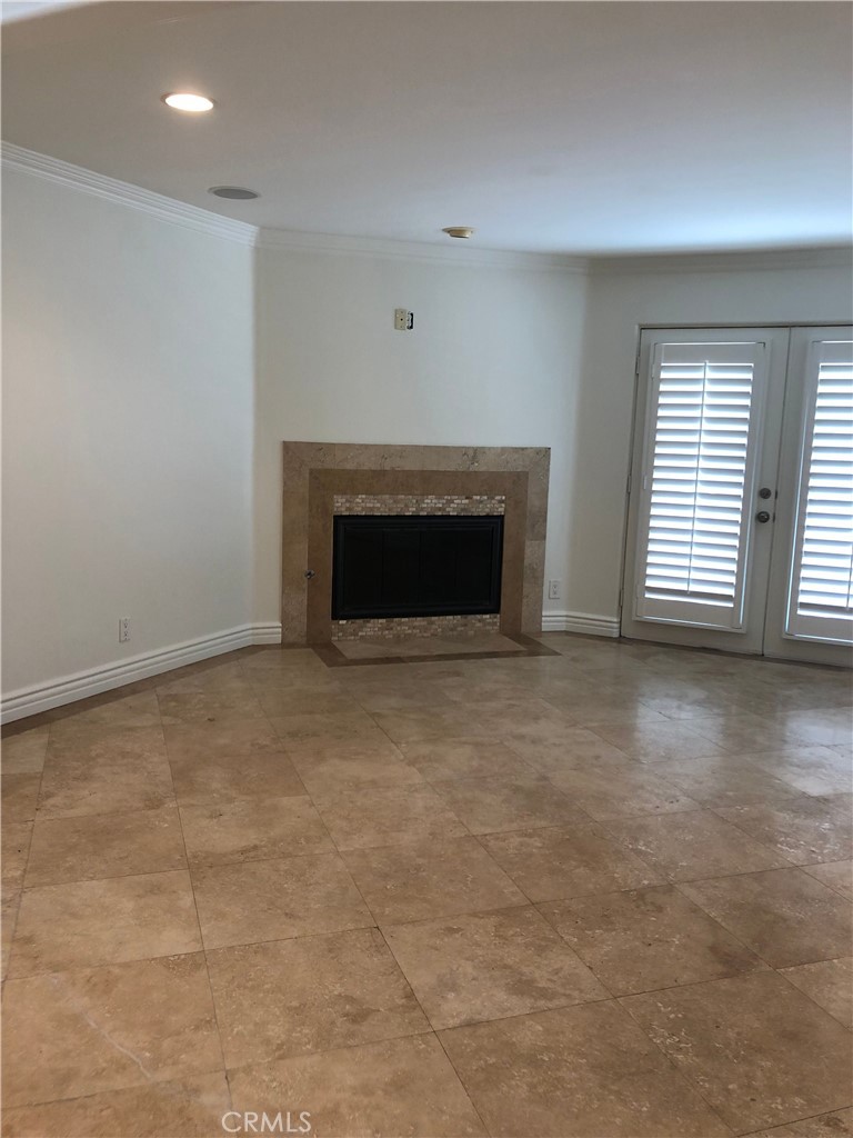 211 7th Street Property Photo 6