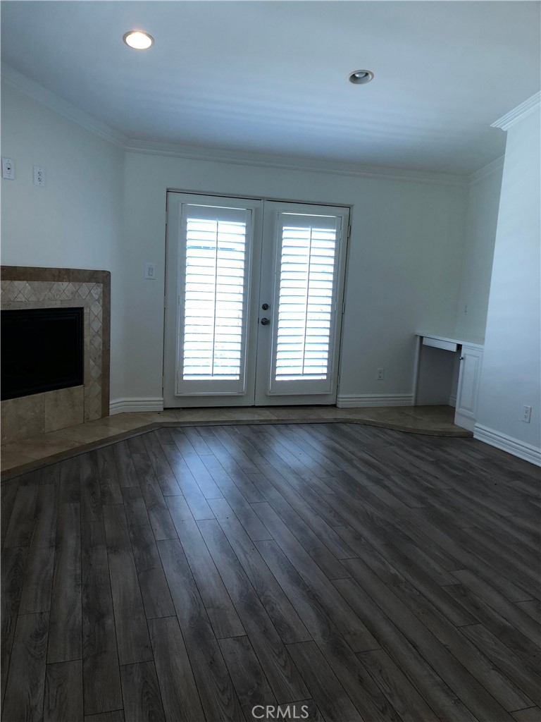 211 7th Street Property Photo 18