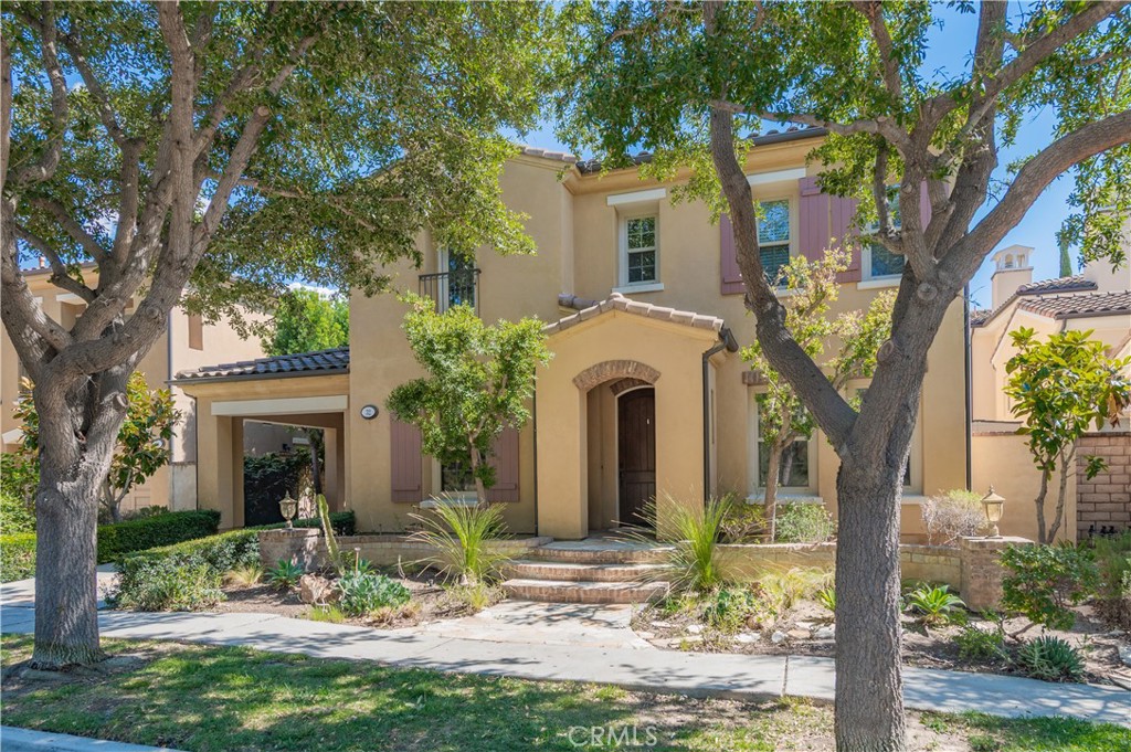 32 Grassland Property Photo 1