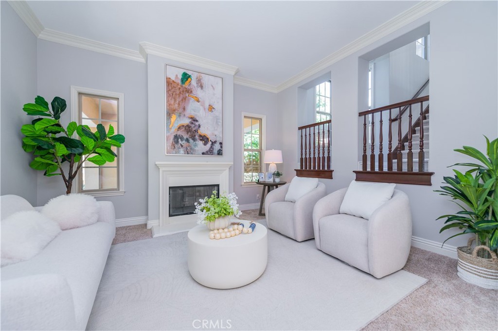 32 Grassland Property Photo 6